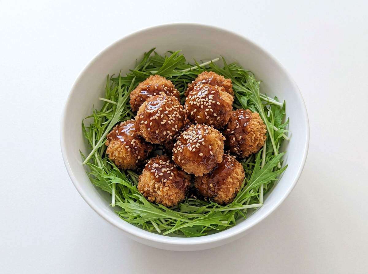 サクサク牛こまボールのめんつゆだれ〜水菜添え〜