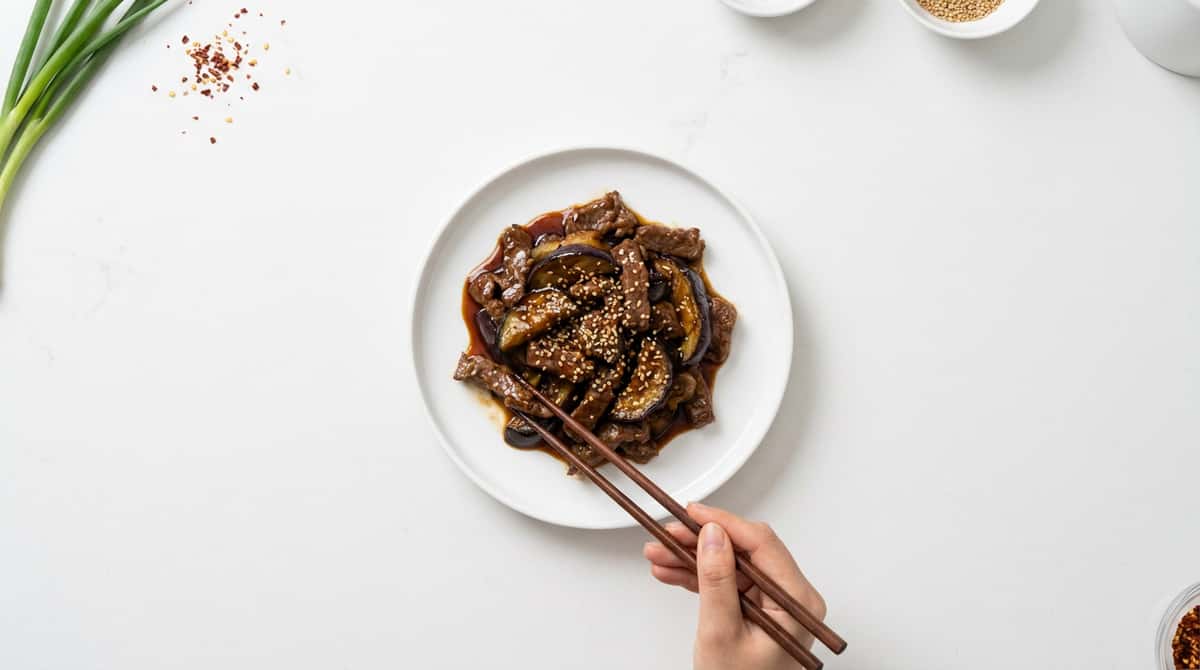 牛薄切り肉となすの高タンパク焼肉だれ炒め（完成イメージ）