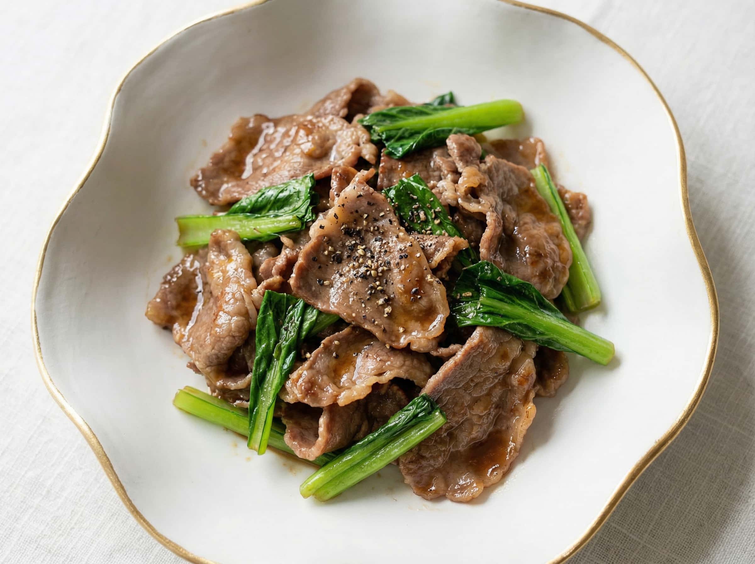 牛薄切りと小松菜の鶏がら焼き