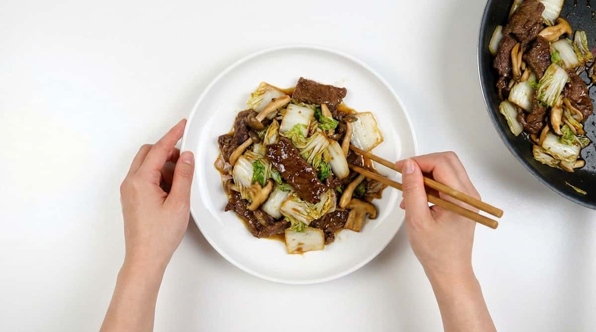 牛薄切り肉と白菜のコク旨みそ炒め（完成イメージ）