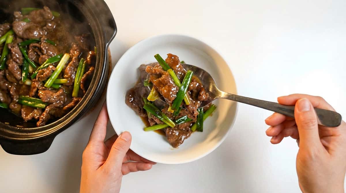 牛薄切り肉と長ねぎのごま油旨煮（完成イメージ）