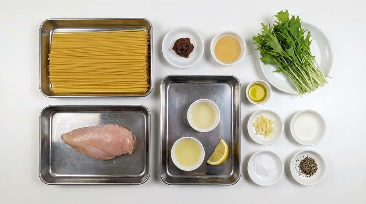 鶏むね肉と水菜のさっぱり味噌パスタ（材料）