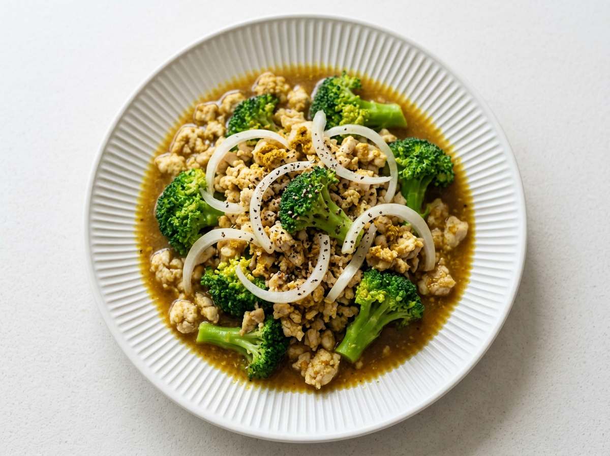 鶏ひき肉とブロッコリーの節約カレーレンジ蒸し