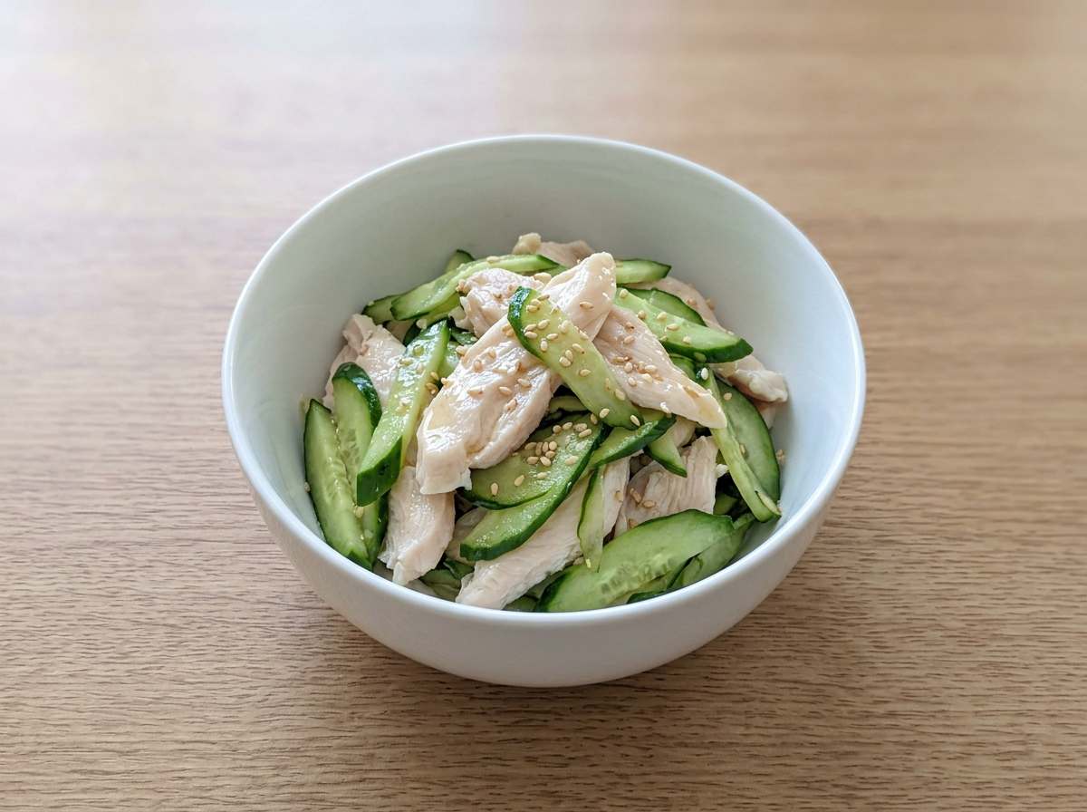 鶏ささみときゅうりのごま油蒸し