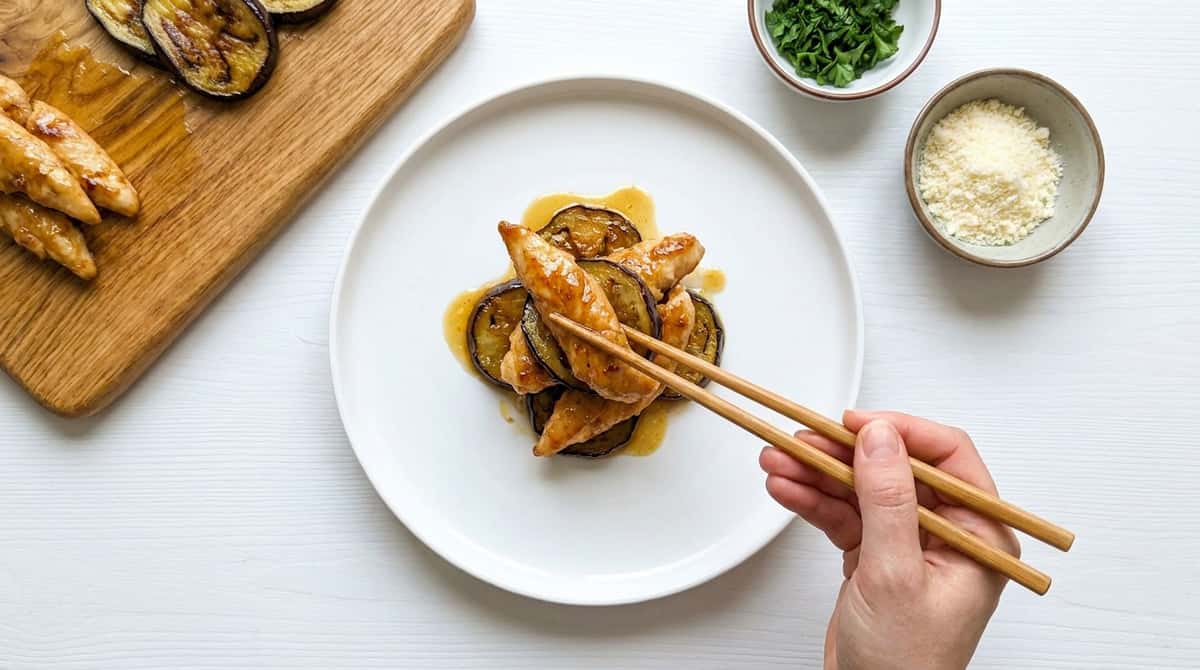 鶏ささみとなすのコンソメ焼き（完成イメージ）
