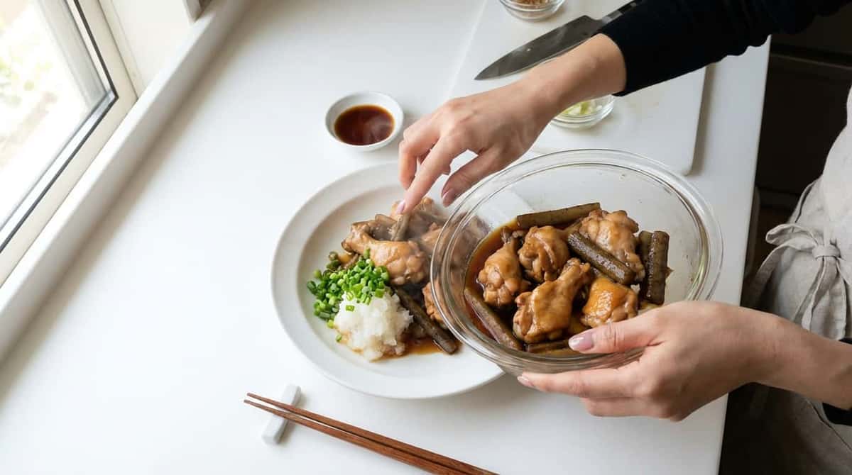 鶏ももとごぼうのポン酢レンジ蒸し（完成イメージ）