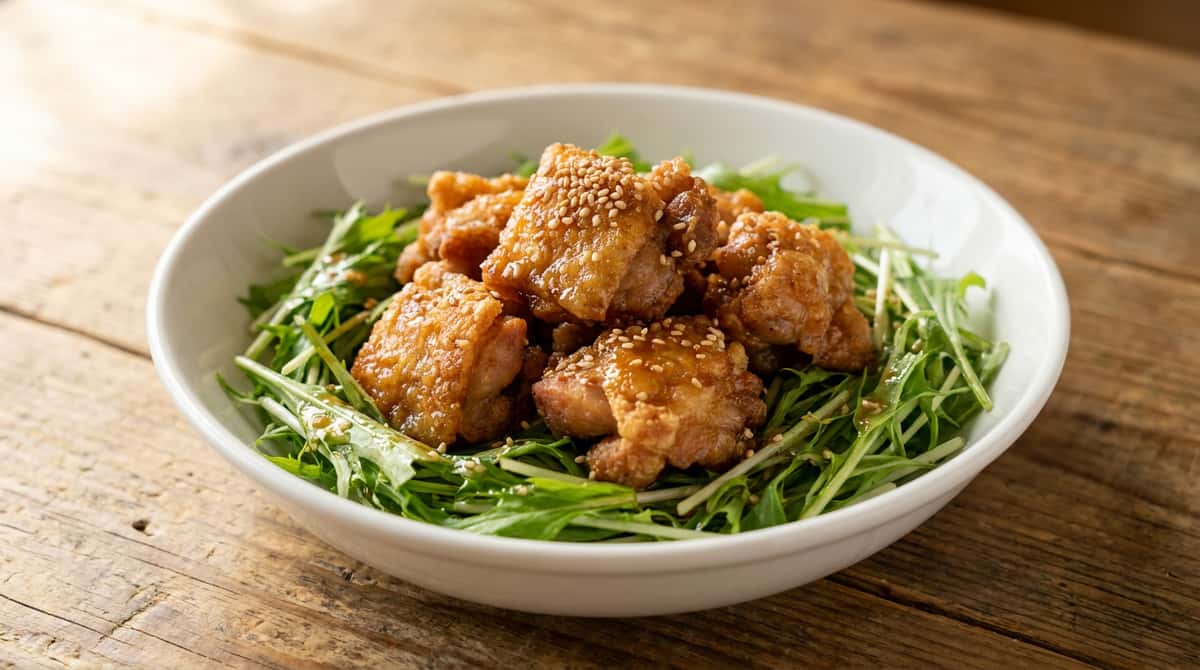 鶏もも肉と水菜のごま油から揚げサラダ（完成イメージ）