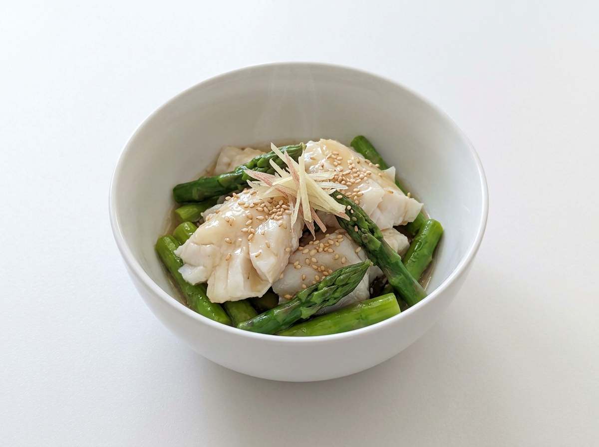 レンジでさっぱり！タラとアスパラの甘酢蒸し