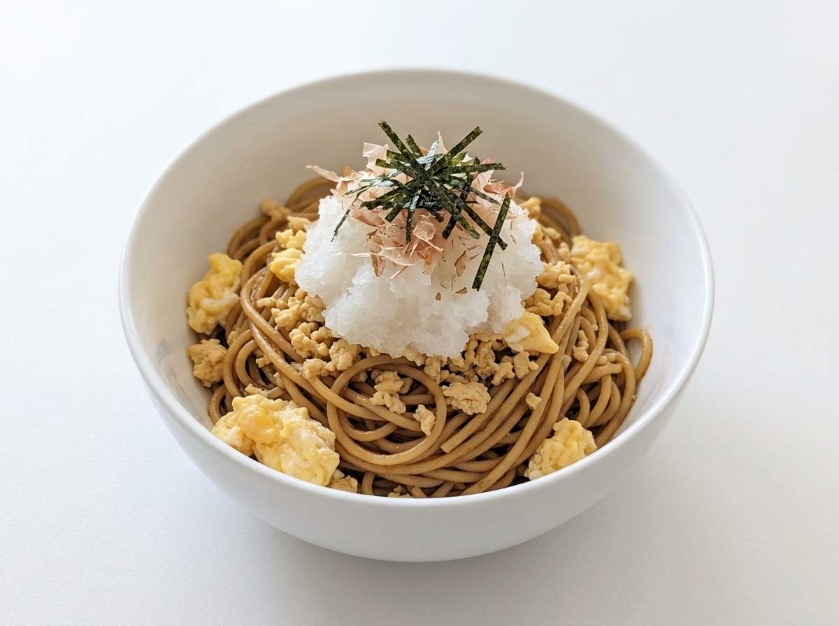 大根おろしと卵黄の節約醤油パスタ