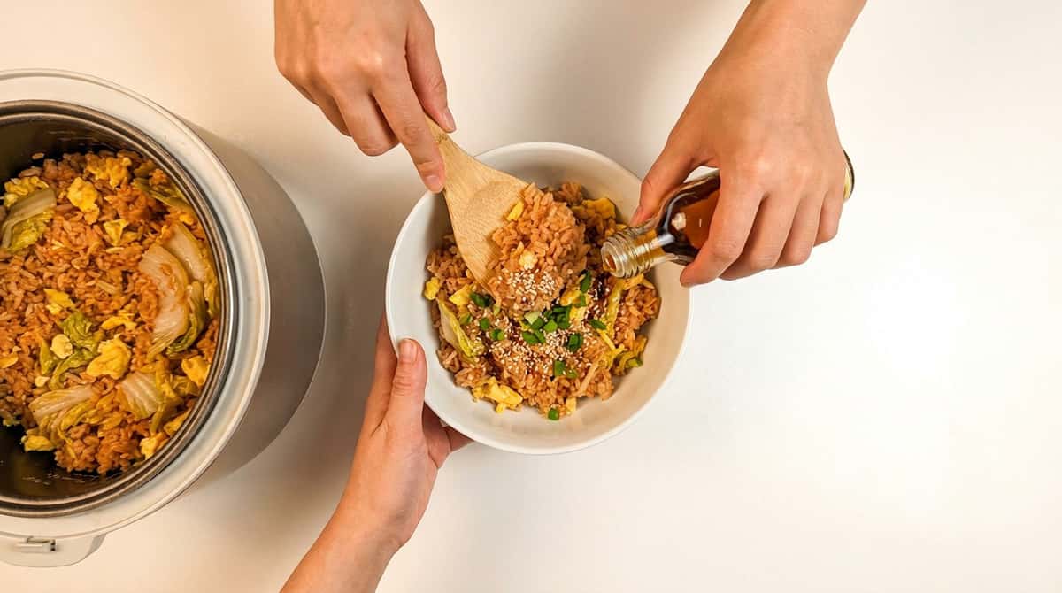 卵と白菜のピリ辛オイスターソース炊き込みご飯（完成イメージ）