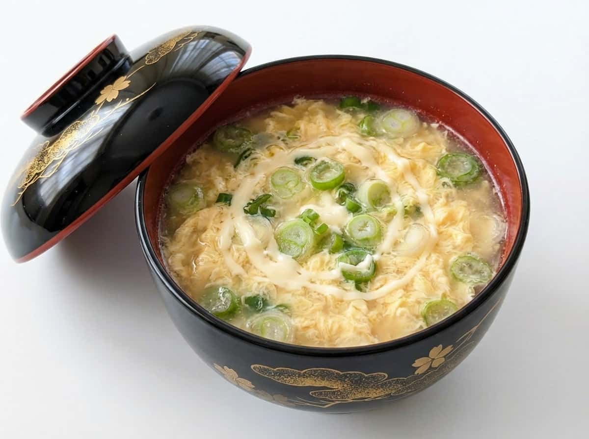長ねぎと卵のマヨクリームコンソメスープ