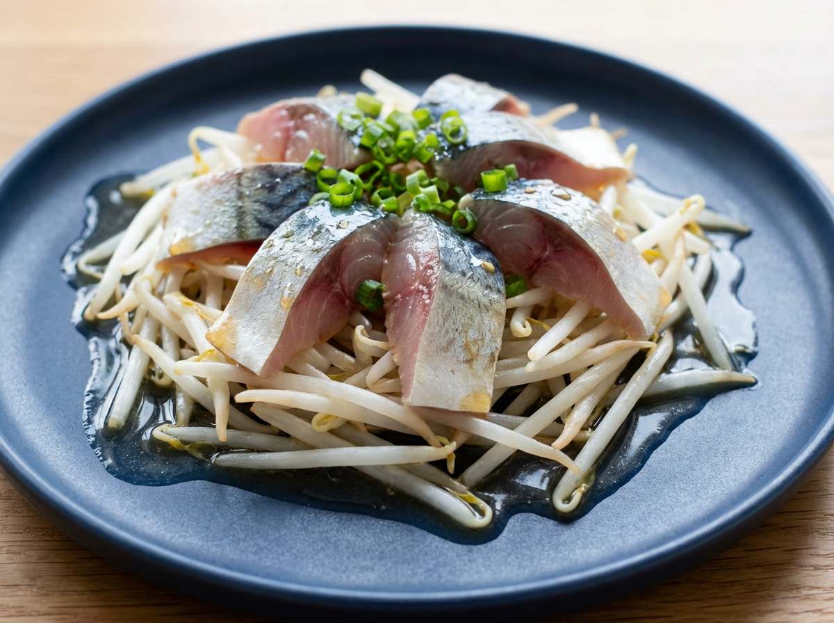 サバともやしのコンソメ漬け