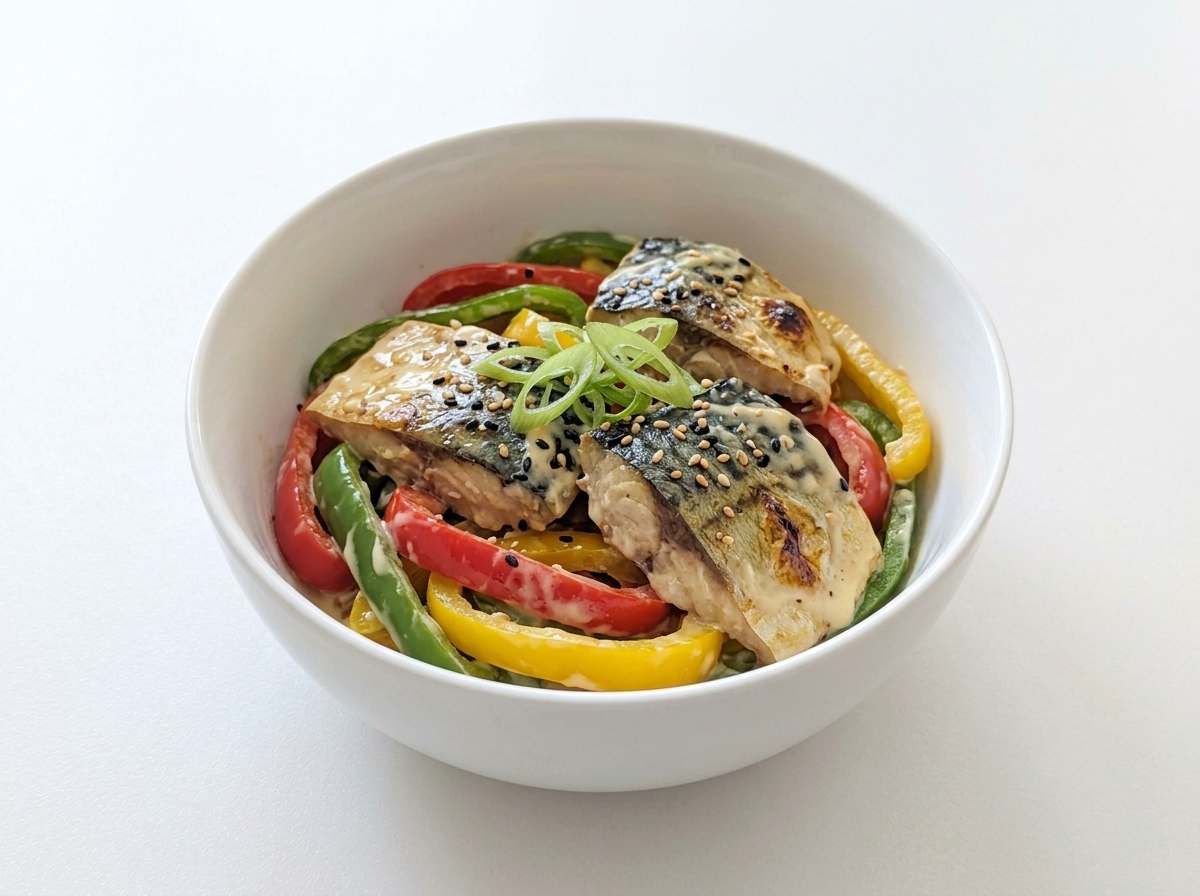 サバとピーマンのマヨ蒸し