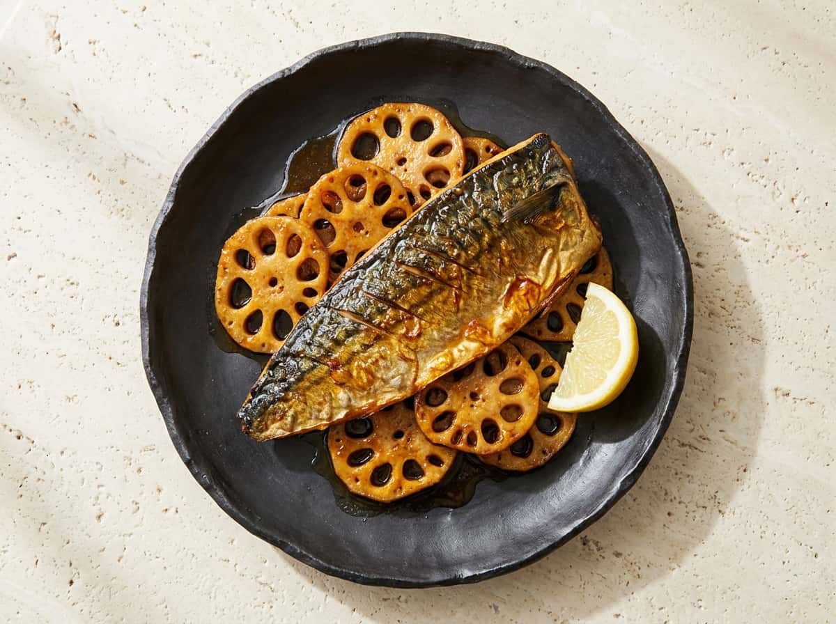 サバとれんこんのバター醤油焼き