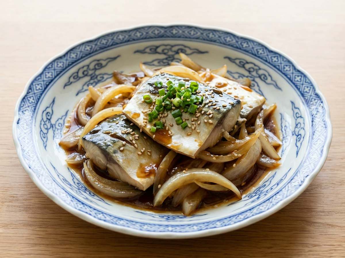 サバと玉ねぎのオイスター蒸し