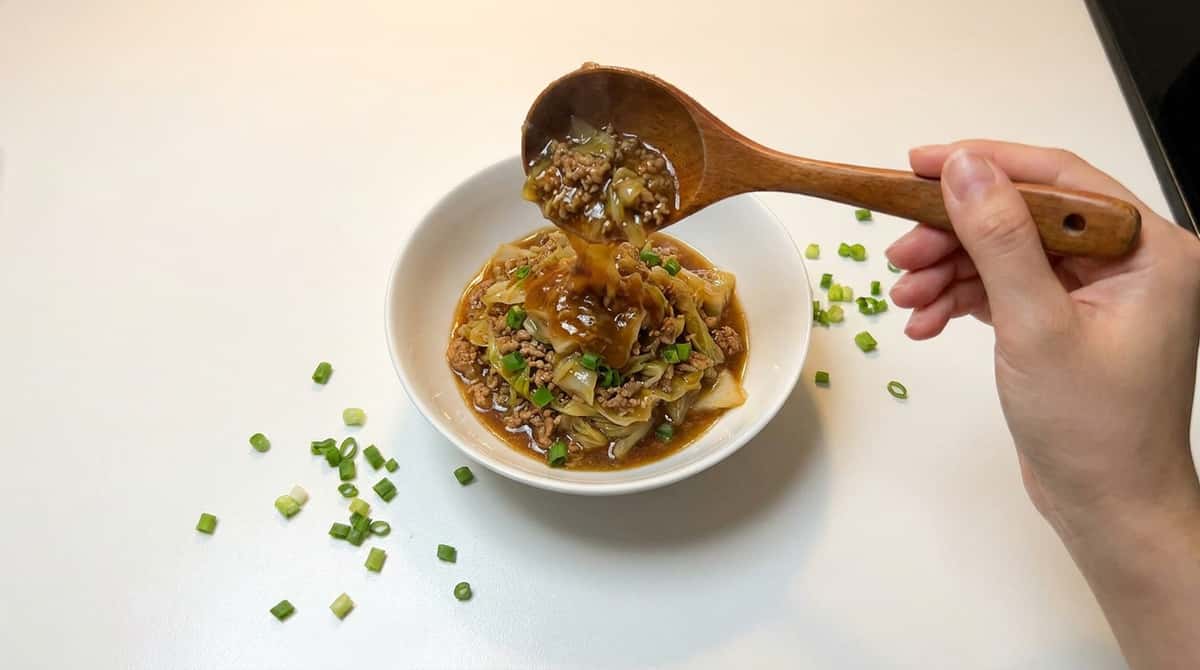 合いびき肉とキャベツのピリ辛鶏ガラ煮（完成イメージ）