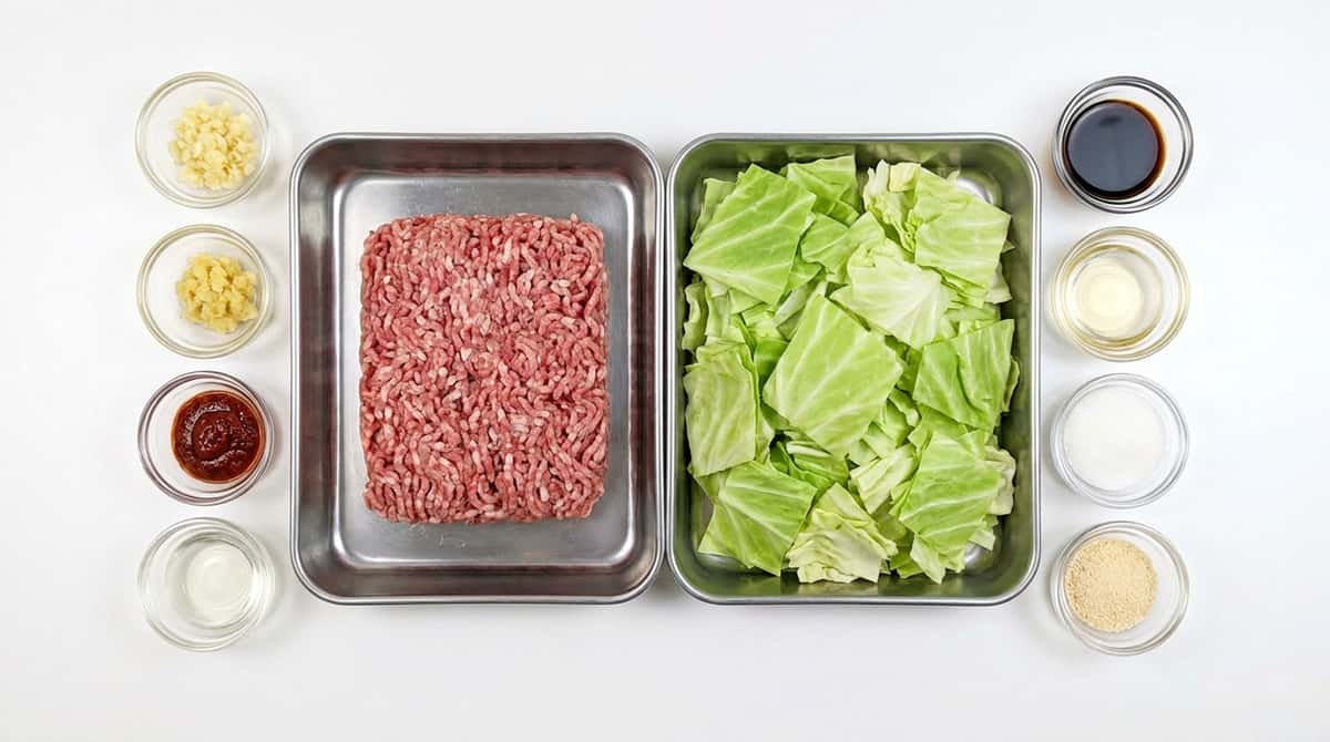合いびき肉とキャベツのピリ辛鶏ガラ煮（材料）