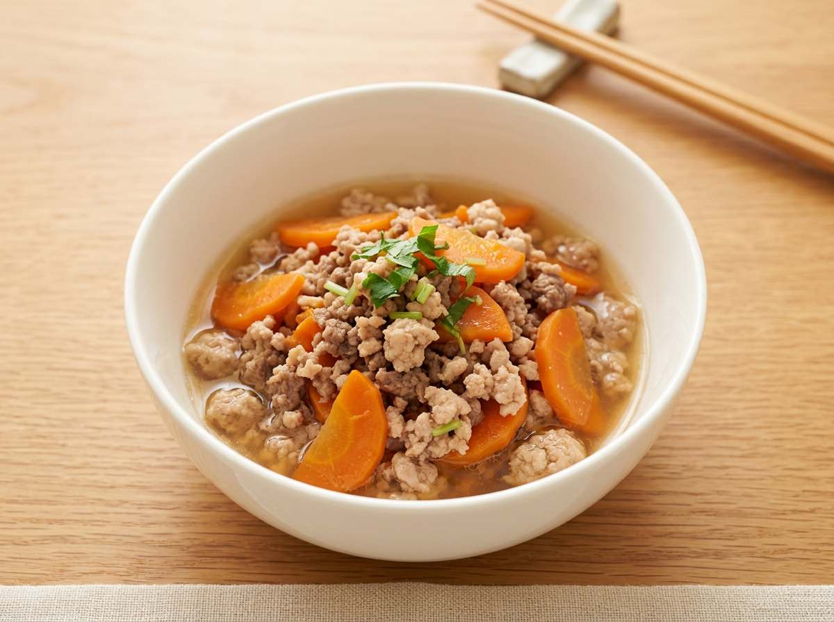 合いびき肉とにんじんの白だし煮