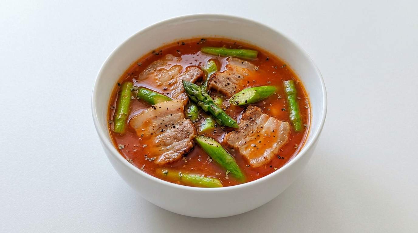 豚バラとアスパラのケチャップ節約スープ