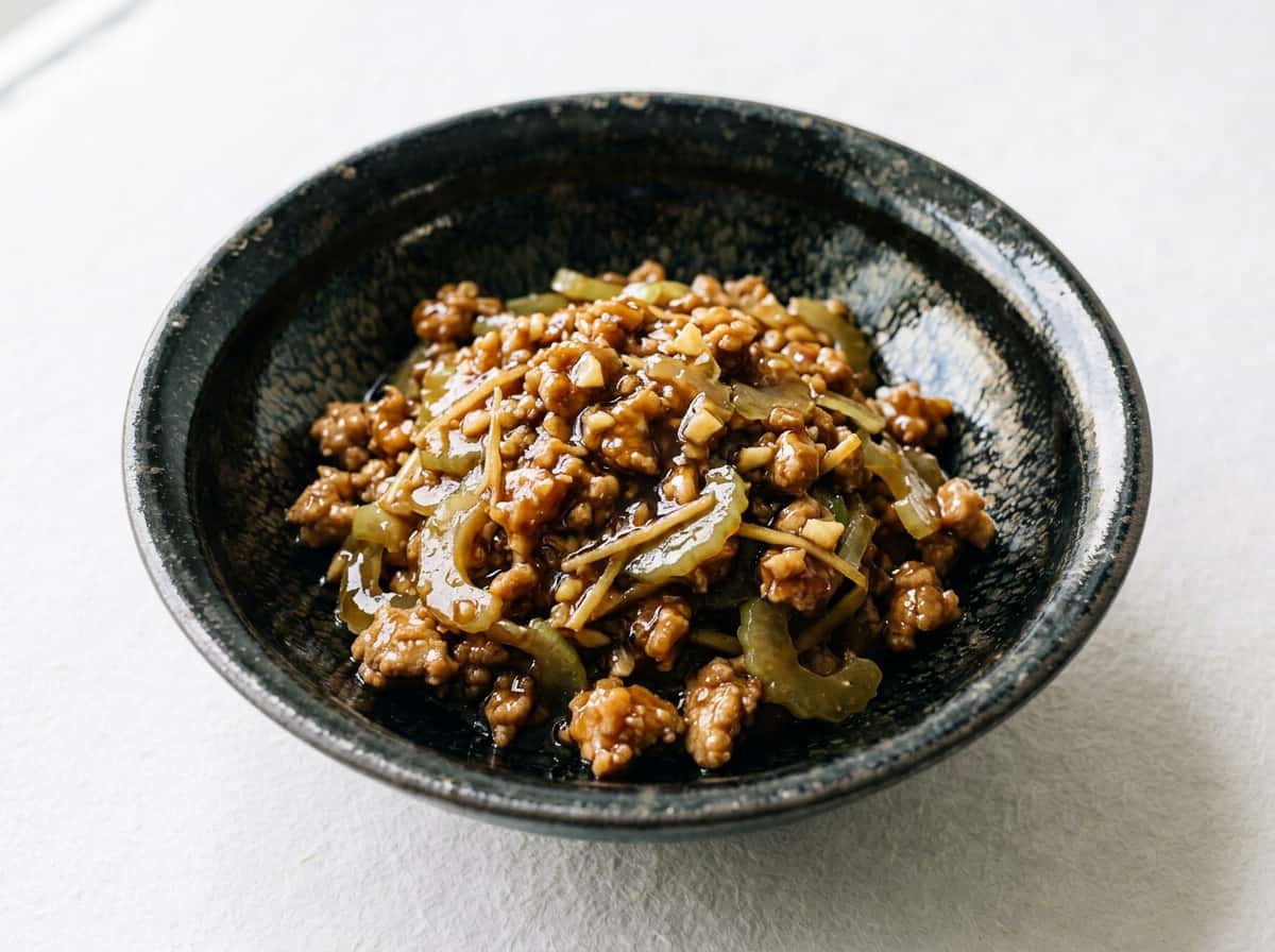 豚ひき肉とセロリのオイスターソース漬け