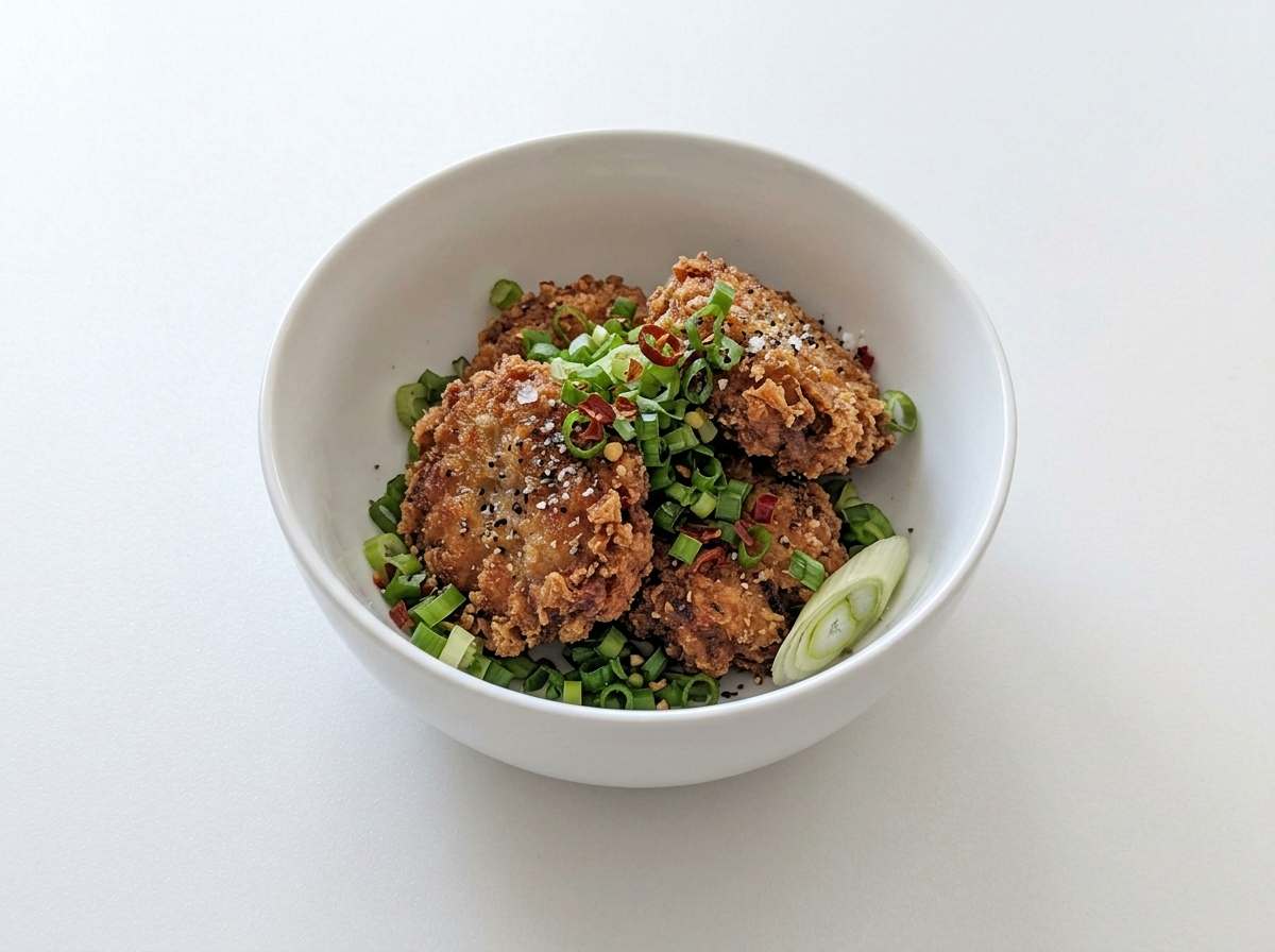 豚ひき肉と長ねぎのピリ辛揚げ団子