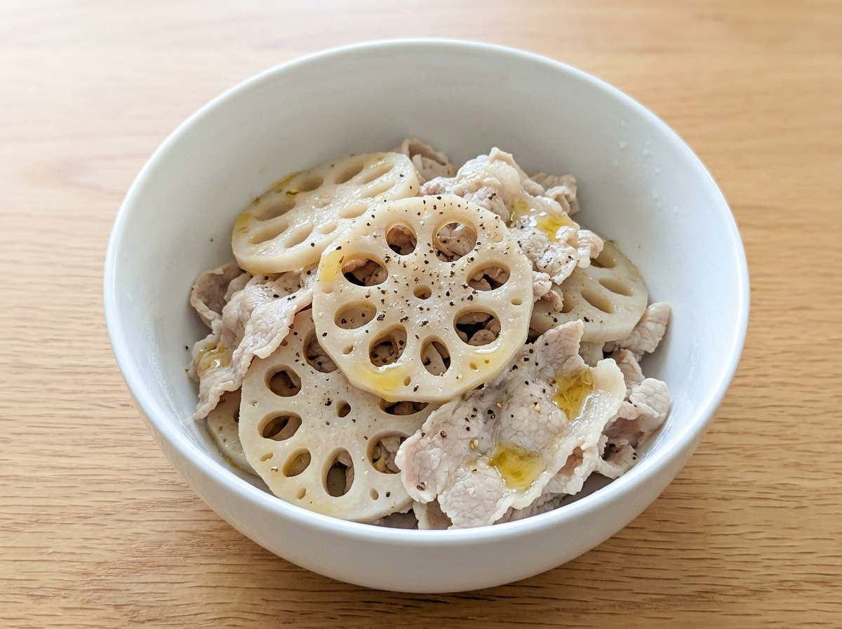 豚こま切れとれんこんの塩こしょうレンジ蒸し