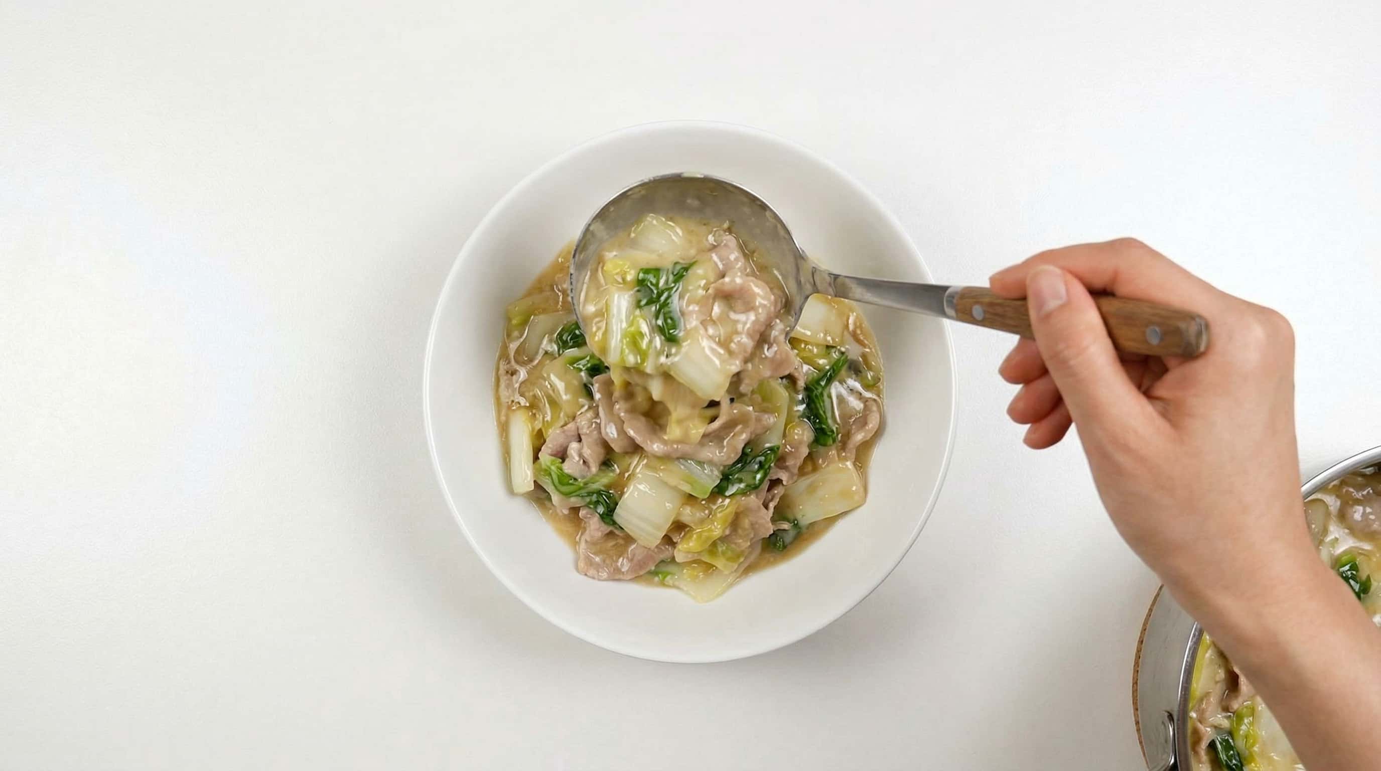 豚こま切れ肉と白菜のマヨネーズ煮（完成イメージ）