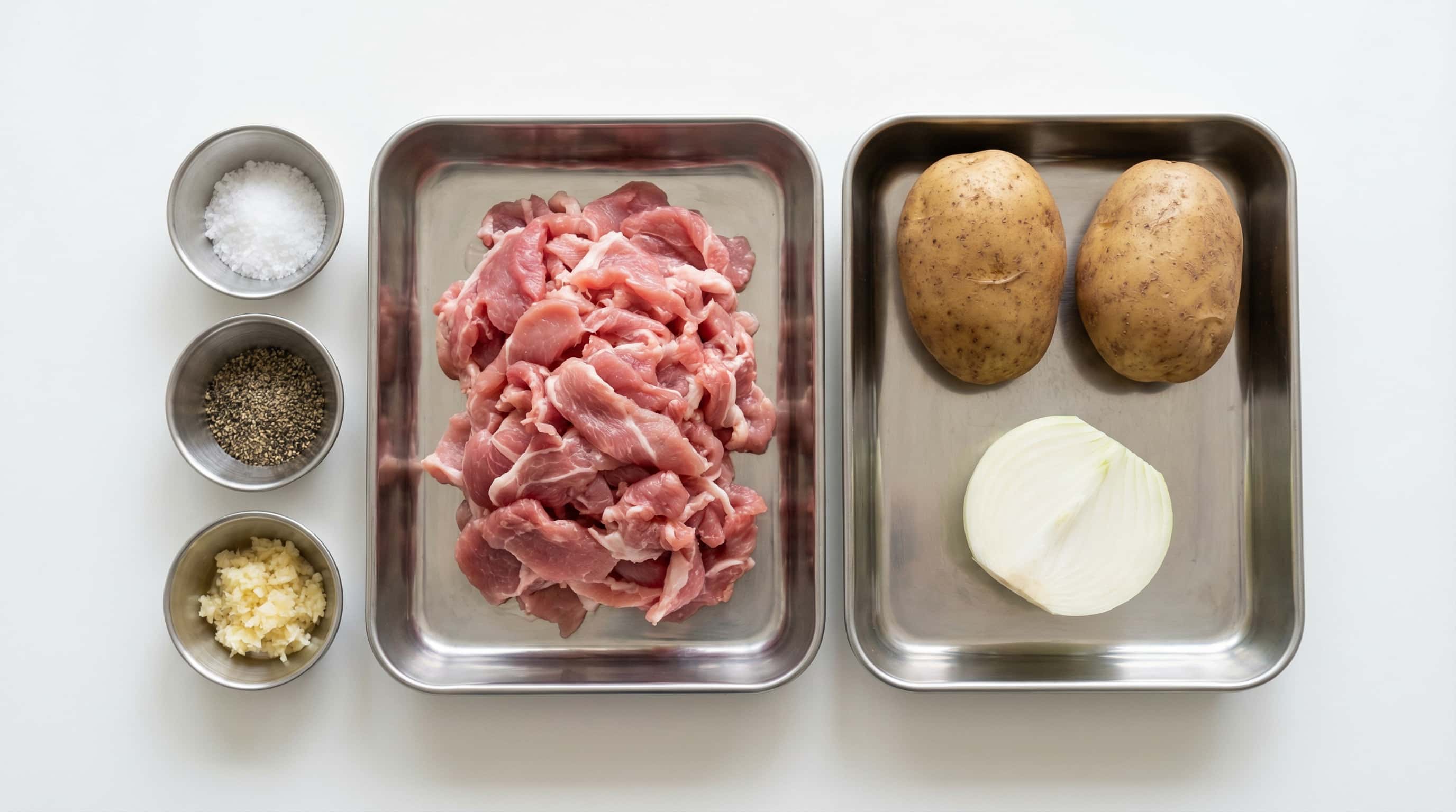 豚こまとじゃがいものシンプル塩こしょうスープ（材料）