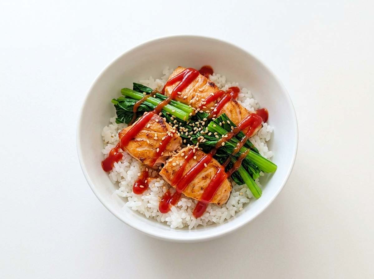 鮭と小松菜のケチャップおつまみ丼