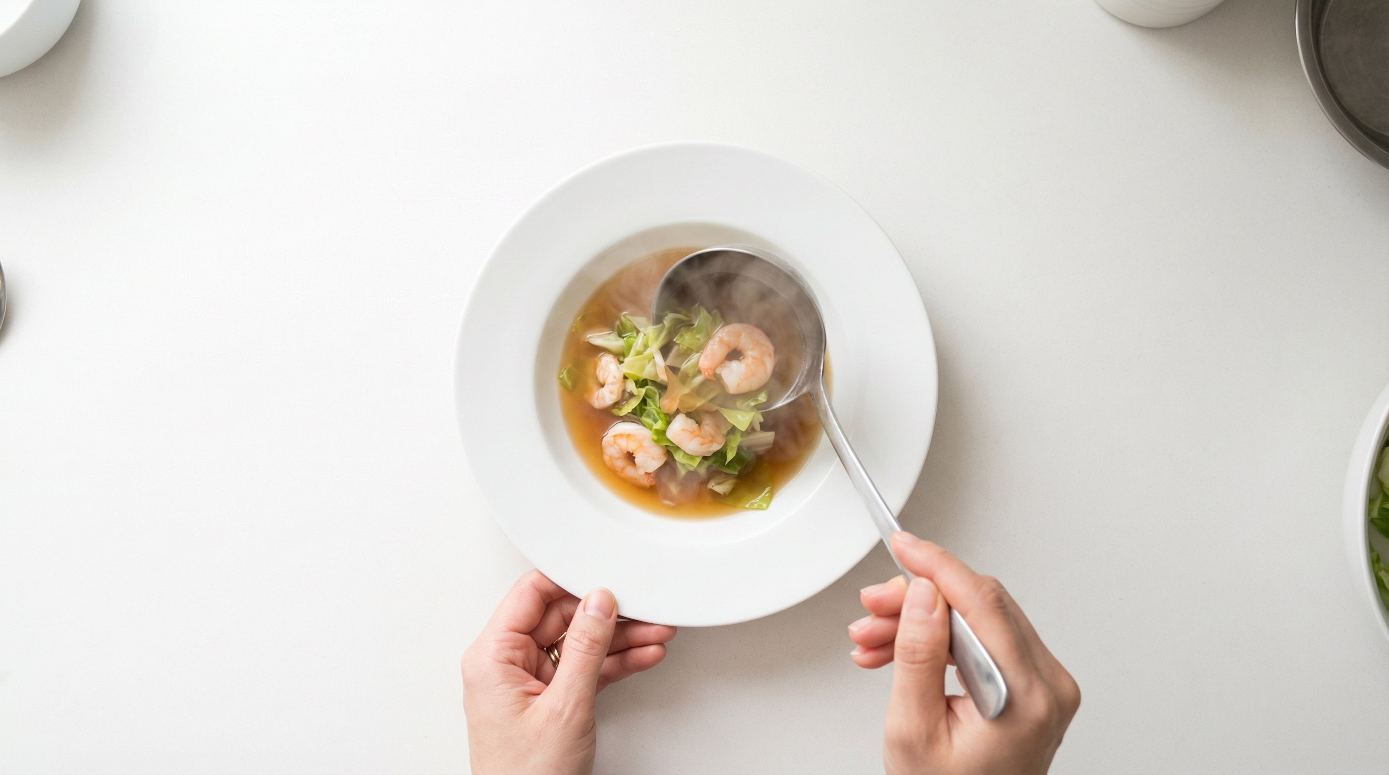 エビとキャベツのめんつゆお弁当スープ（完成イメージ）