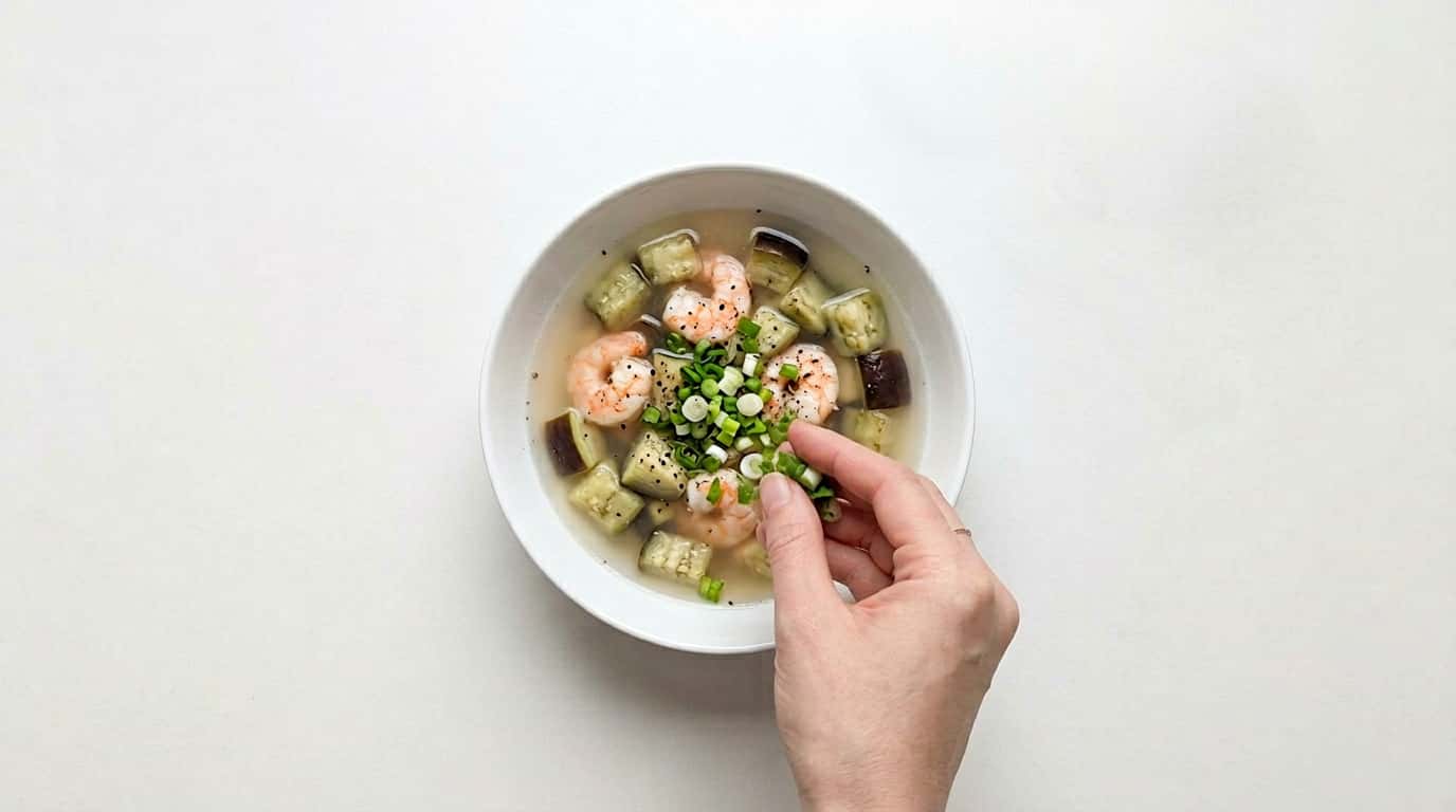 エビとなすの塩こしょうスープ（完成イメージ）