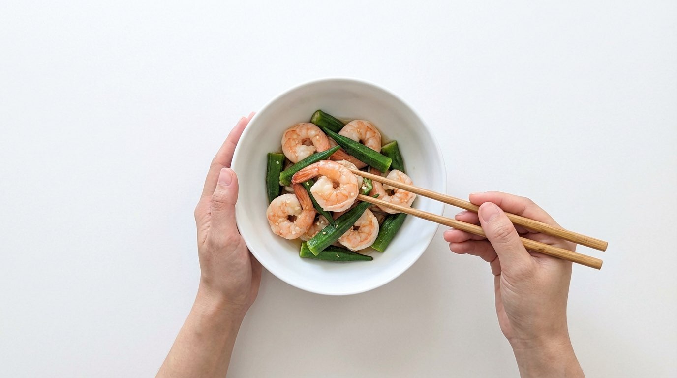 エビとオクラの鶏ガラレンジ蒸し【簡単レンジレシピ】（完成イメージ）