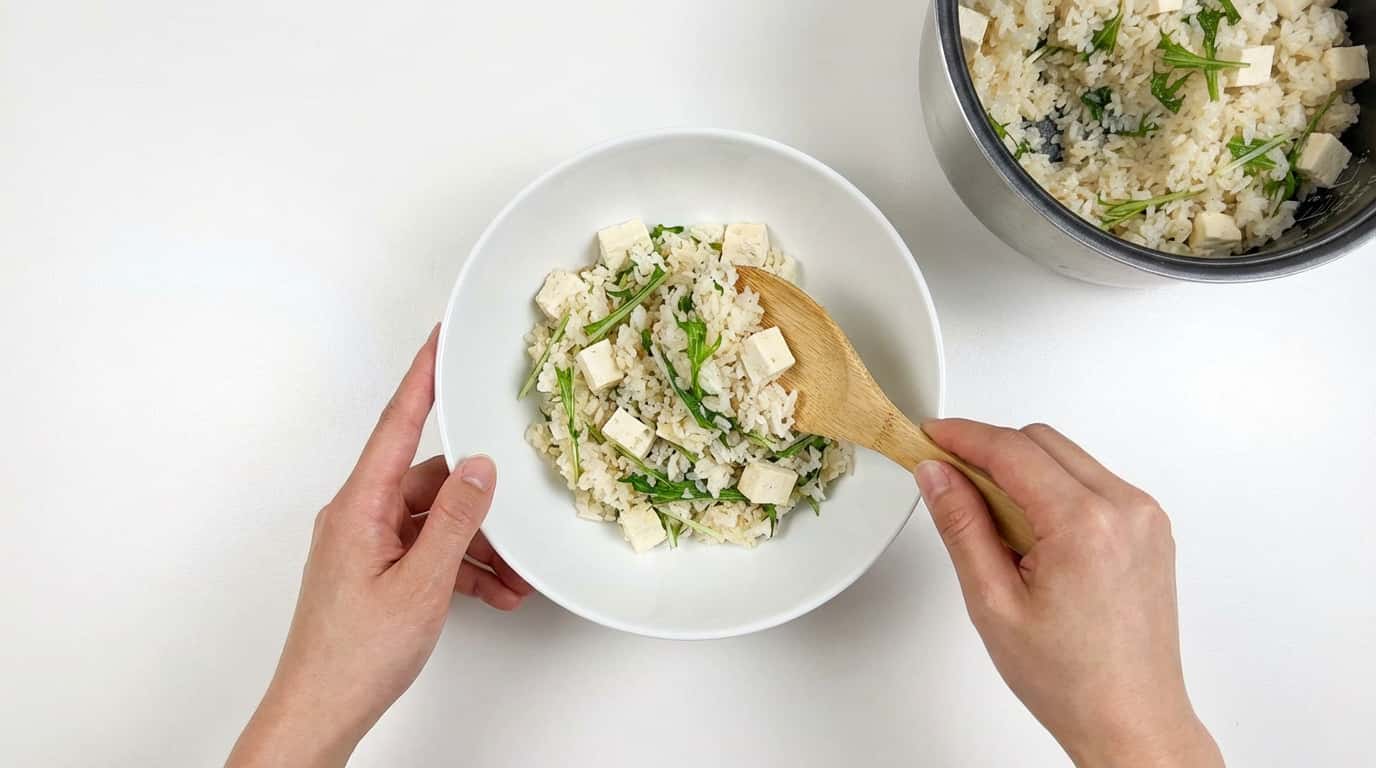 豆腐と水菜の白だし炊き込みご飯（完成イメージ）