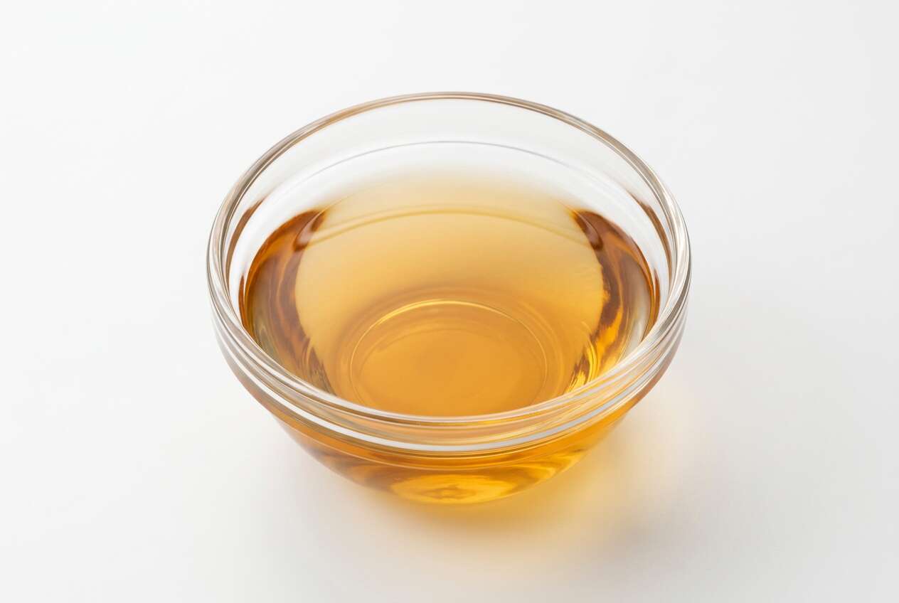 ガラスのボウルに入ったみりんの画像